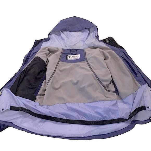 Columbia Purple Titanium OmniTech Waterproof  WindProof Hooded Jacket  SZ L  EUC - Picture 11 of 12